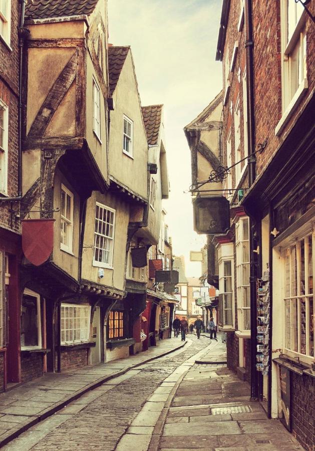 Shambles Suites In The Centre Of York, Sleeps 16 Exterior photo
