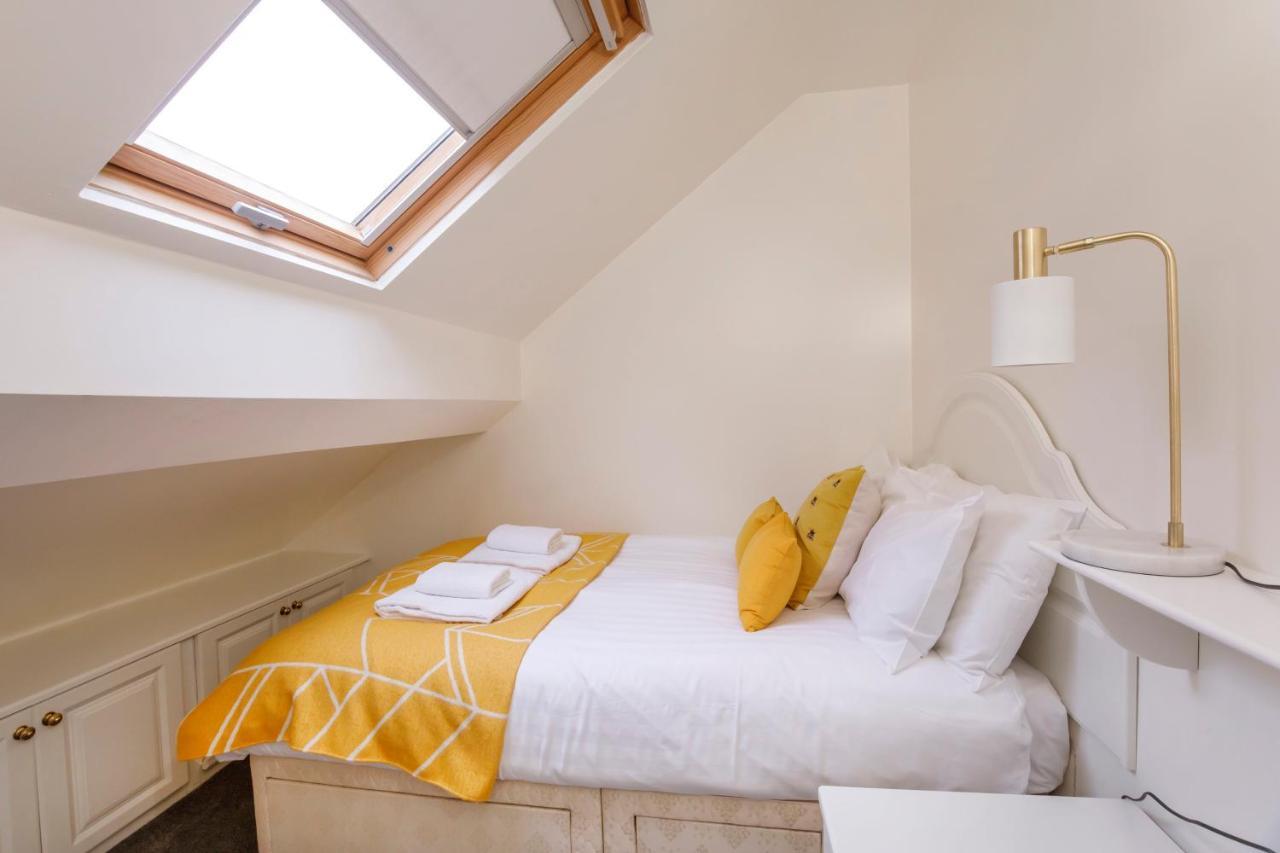 Shambles Suites In The Centre Of York, Sleeps 16 Exterior photo