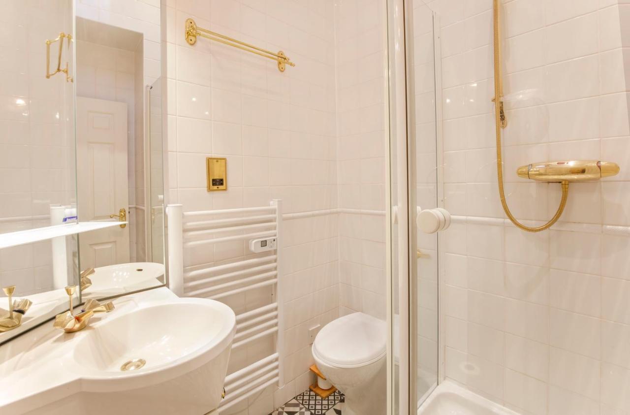 Shambles Suites In The Centre Of York, Sleeps 16 Exterior photo