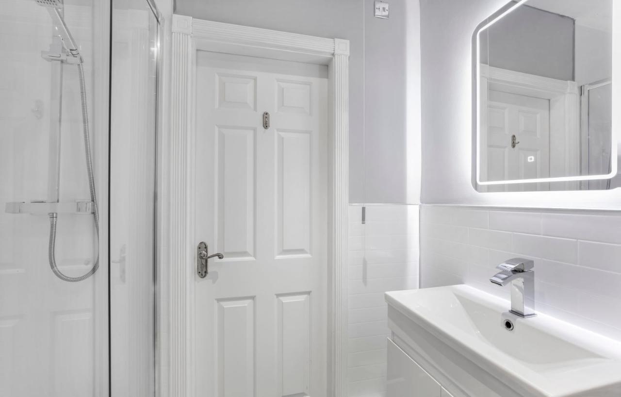 Shambles Suites In The Centre Of York, Sleeps 16 Exterior photo